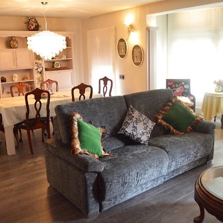Tarragona Suites Prat De La Riba Экстерьер фото