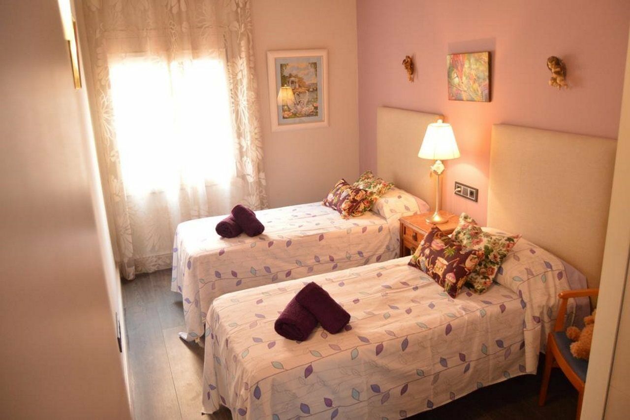 Tarragona Suites Prat De La Riba Экстерьер фото